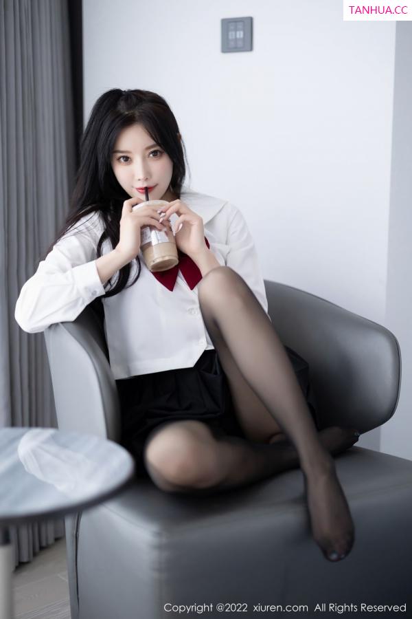 杨晨晨 sugar小甜心CC [XiuRen]高清写真图 2022.11.08 No.5823 杨晨晨Yome第24张图片